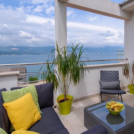 Apartments Salona Trogir Bagian luar foto