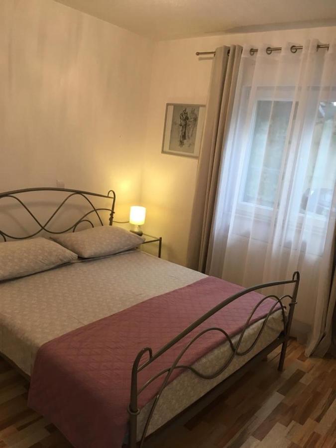 Apartments Salona Trogir Bagian luar foto