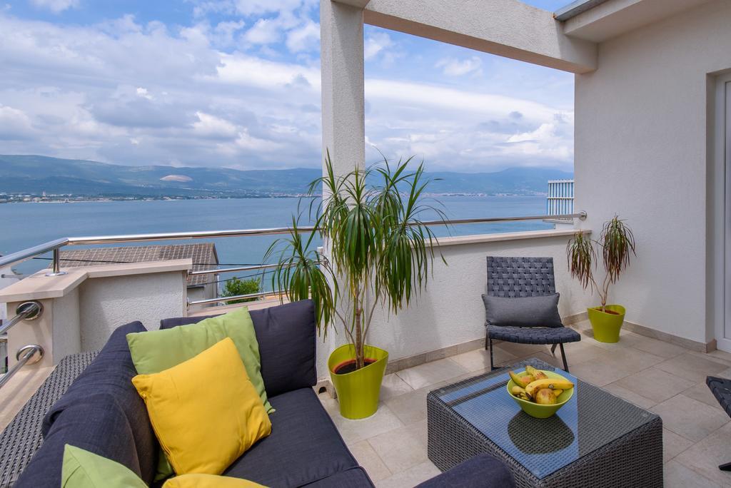 Apartments Salona Trogir Bagian luar foto
