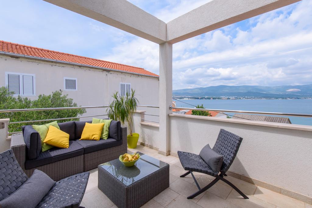 Apartments Salona Trogir Bagian luar foto