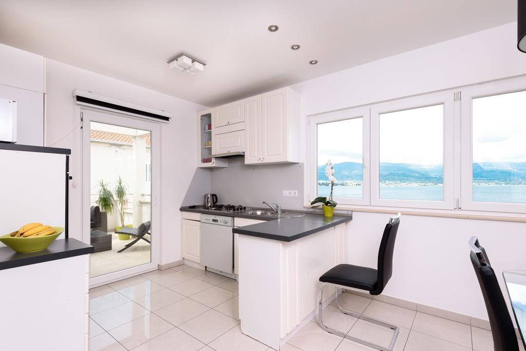 Apartments Salona Trogir Bagian luar foto